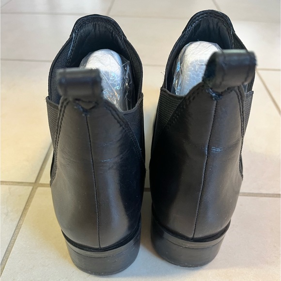 Aldo black booties. - Picture 3 of 7